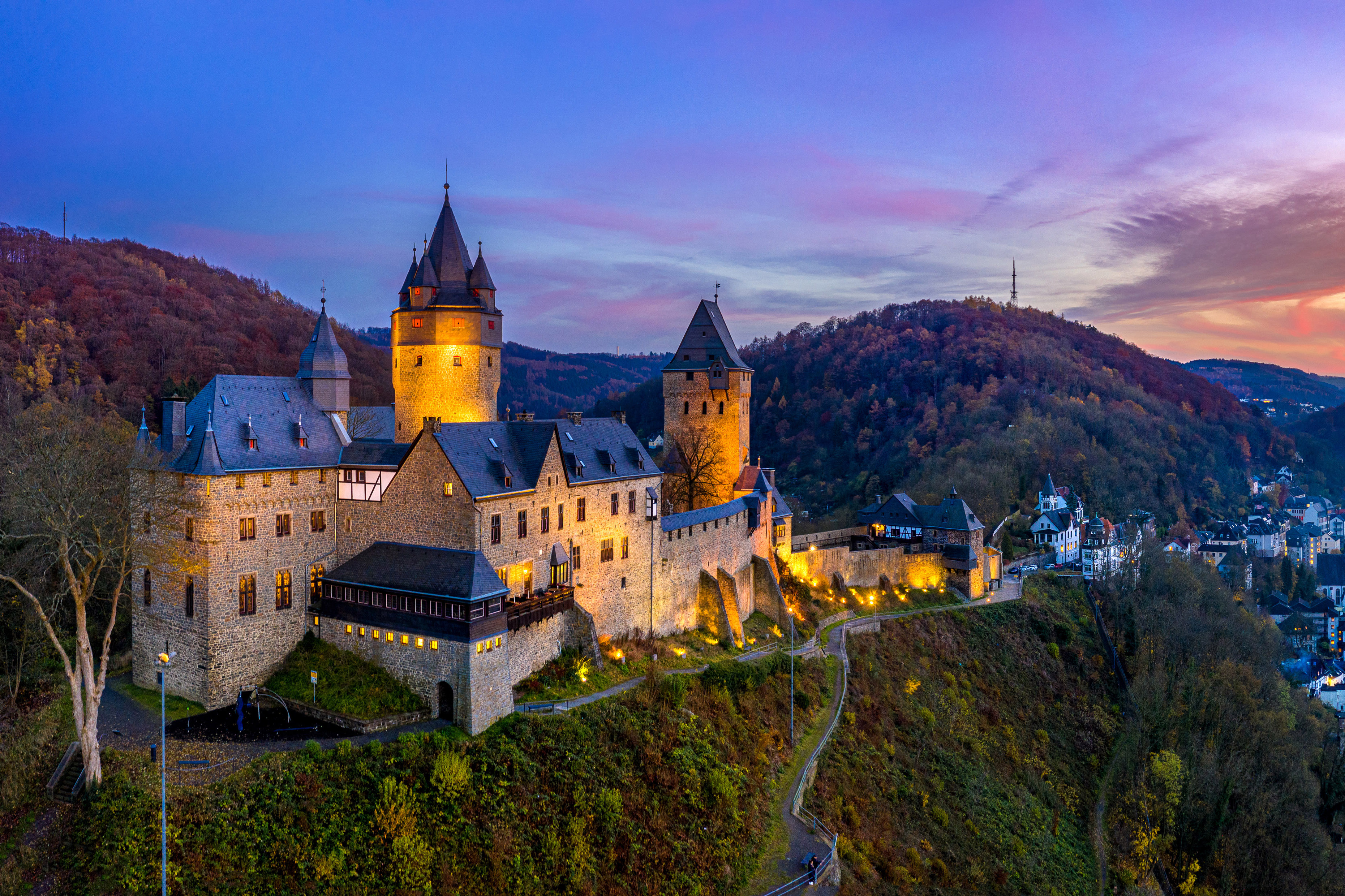 Burg Altena - Drohnenfoto 2 Andreas Giesbrecht-Mantler.jpg